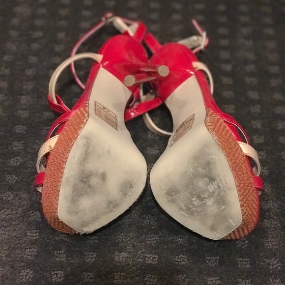Red and Tan Heels -Size 6 - Picture 2 of 6